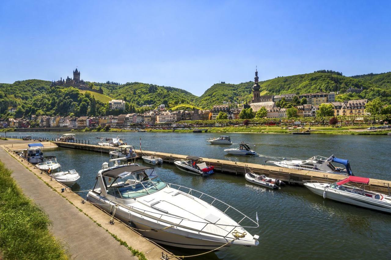 Moselunion - "Schlafen & Geniessen" Aparthotel Cochem Exterior photo